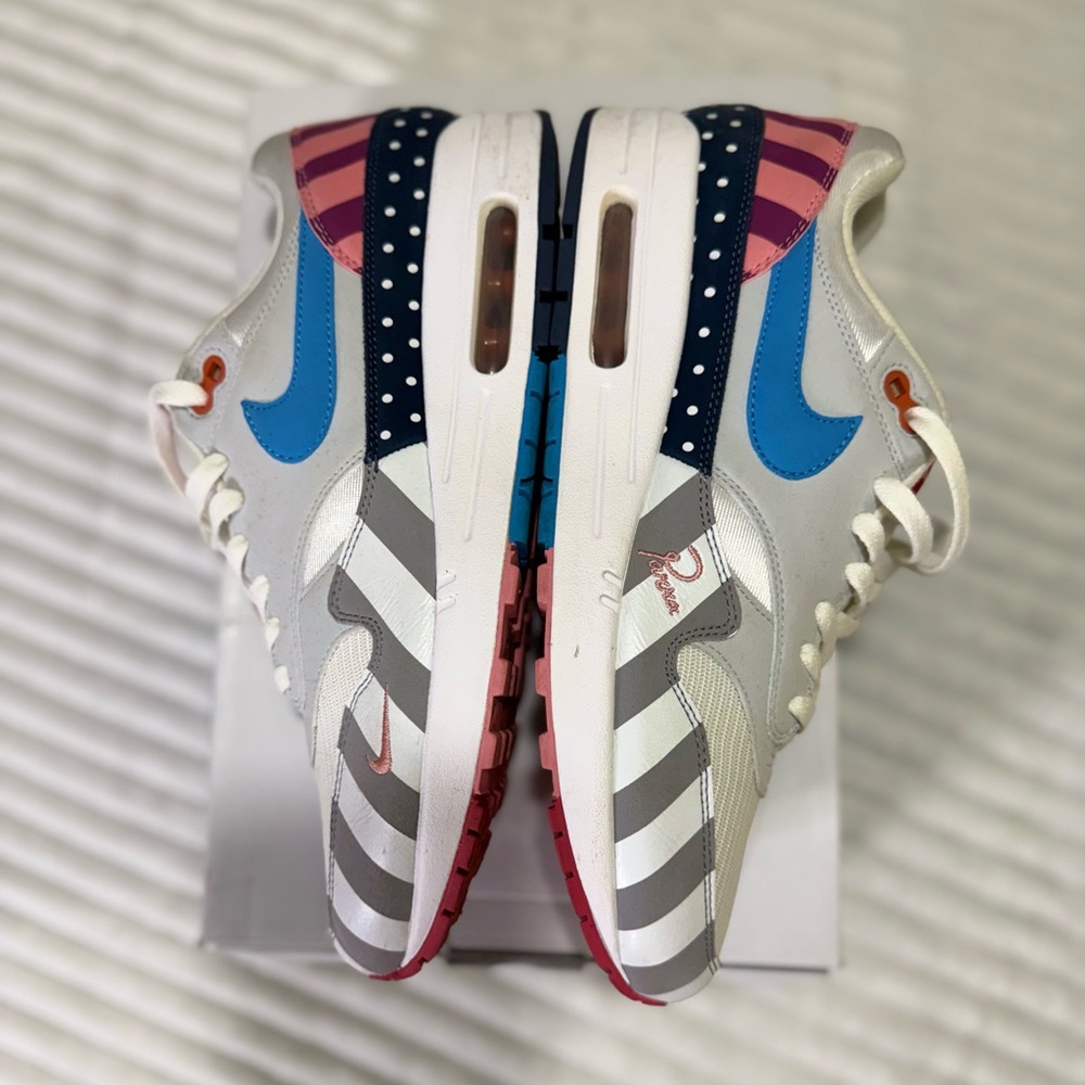 NIKE AIR MAX 1 PARRA COLLABORATION